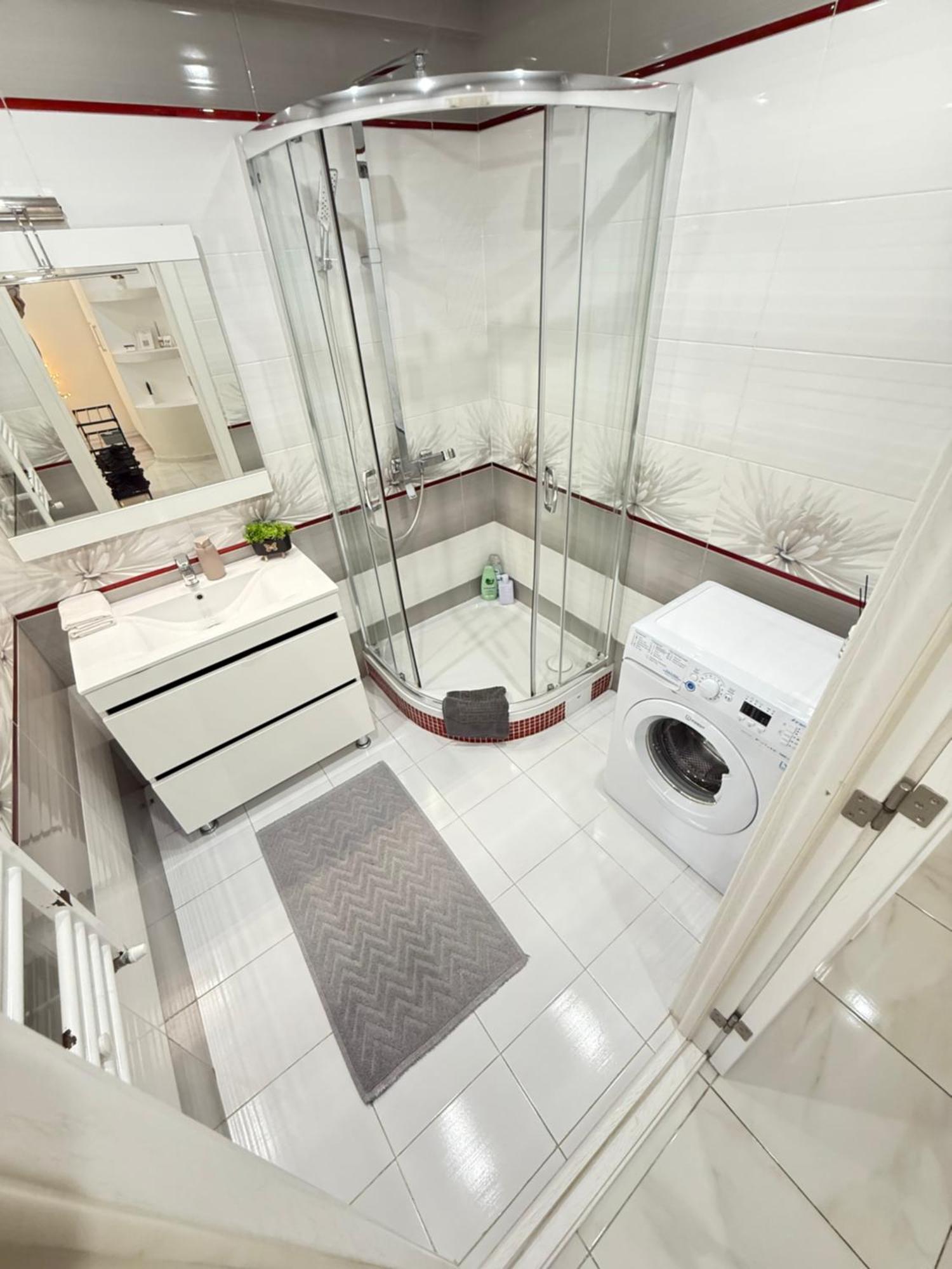 Cozy Two Bedroom Large Apartment Chişinau Exteriör bild